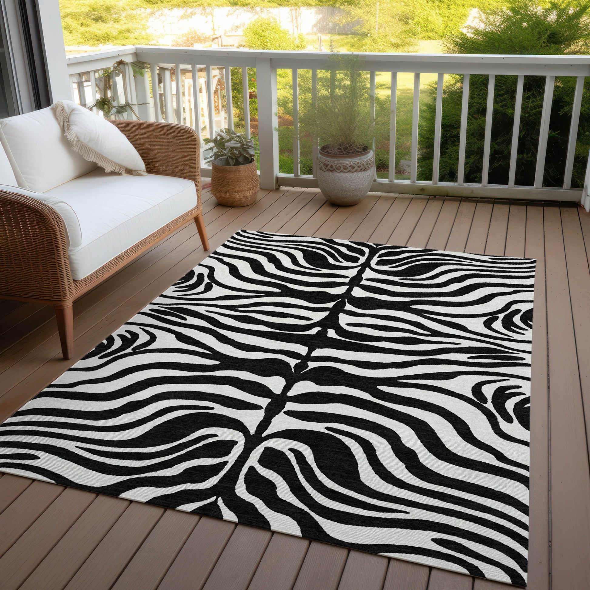 9' X 12' Black And Ivory Animal Print Washable Indoor Outdoor Area Rug-6